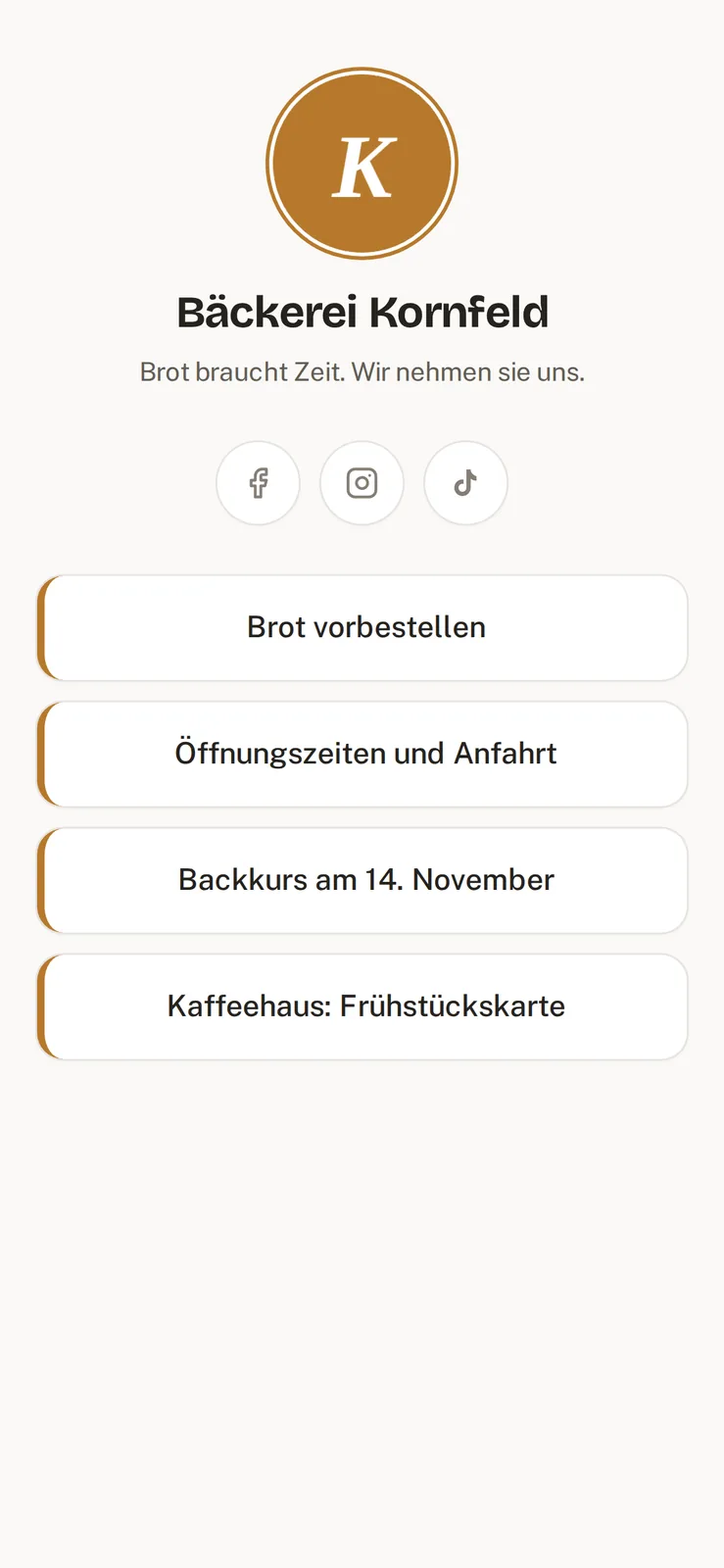 Bio-Seite einer Bäckerei am Handy mit Logo und vier Links